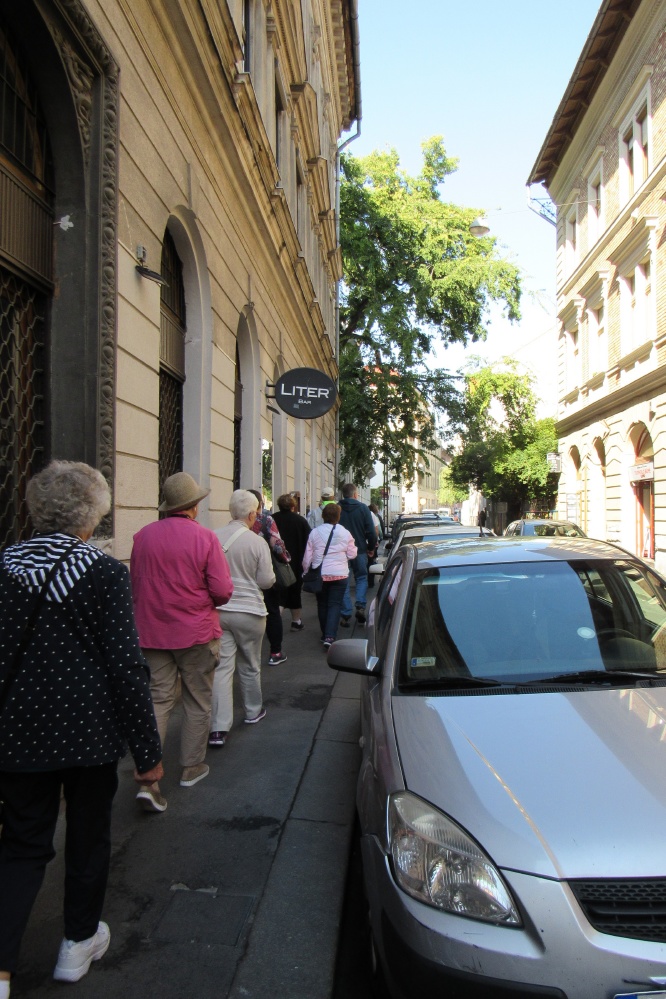 Budapest, narrow streets in the Jewish Quarter